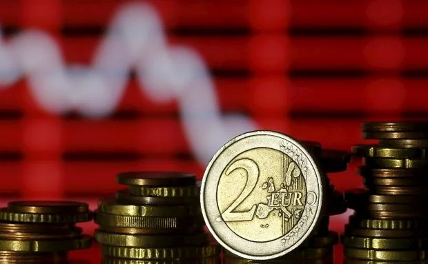 Світовій економіці загрожує новий спад в рекордно короткий термін - МВФ