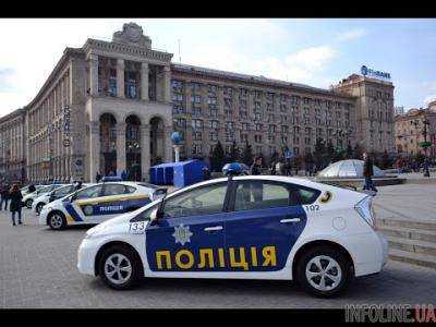 Киев: патрульная полиция задержала человека с гранатой