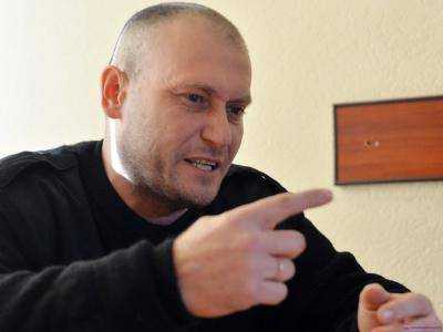 В случае штурма бойцов "Правого сектора" мы будем защищаться