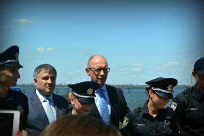 Премьер-министр Украины Арсений Яценюк и министр внутренних дел Арсен Аваков прибыли с рабочим визитом в Харьков