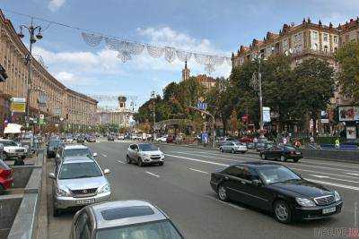 Безвыходность или менталитет: герои парковки в центре Киева. Видеорепортаж
