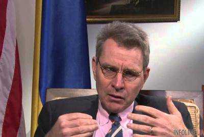 Мы отвергаем попытки России представить Украину как агрессора - Дж.Пайетт