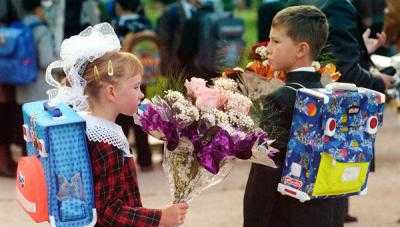 Более 5 тыс. детей-переселенцев из Крыма пошли в украинские школы