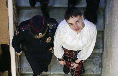 Защита Н.Савченко просит рассмотреть дело коллегией из трех судей