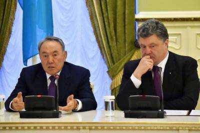 Президент П.Порошенко обсудил с премьером Казахстана вопросы диверсификации газоснабжения в Украину