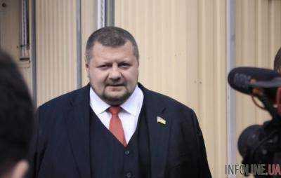Адвокат И.Мосийчука просил судей ВАСУ допросить в суде В.Гройсмана