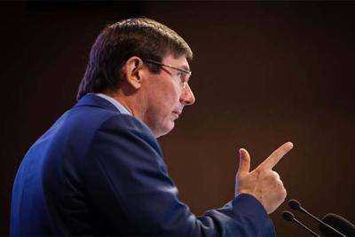 Ю.Луценко: Украина была в полушаге от срыва безвизового режима