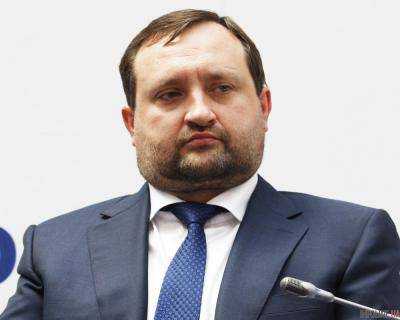 Арбузов назвал отчет правительства о работе в 2015 году фиговым листом