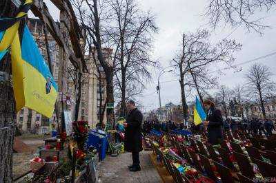 Порошенко заверил, что не допустит остановки расследования дел Майдана