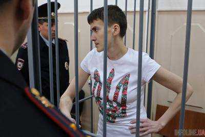 Украинской летчице и народному депутату Надежде Савченко суд запретил любые встречи
