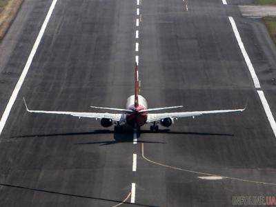 Женщин и детей отпустили из захваченного самолета, севшего на Кипре