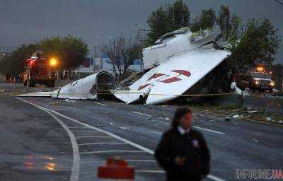 В Мексике в результате крушения самолета погибли шесть человек