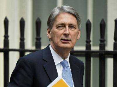 МИД Великобритании Филипп Хаммонд обвинил Россию в невыполнении минских соглашений