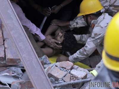 В Стамбуле произошел обвал стены в парке: есть погибшие