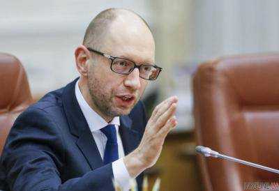 Яценюк собрался в отставку из-за политического кризиса в Украине