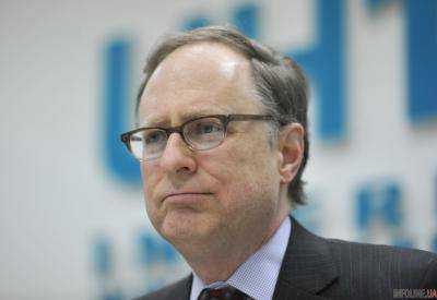 А.Вершбоу: НАТО будет продолжать помогать Украине