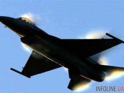 Военный самолет разбился на северо-западе от Дамаска