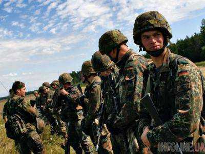 США призывают Германию участвовать в военном сдерживании России - СМИ