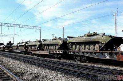 В Харцызск были доставлены шесть танков из России
