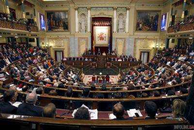 В Испании распустят парламент