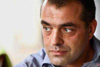 П.Порошенко вывел своего советника Ю.Бирюкова из штата