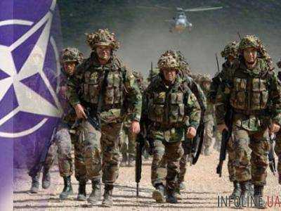 Э.Блинкен: обязанностью НАТО является борьба с угрозами на востоке и юге