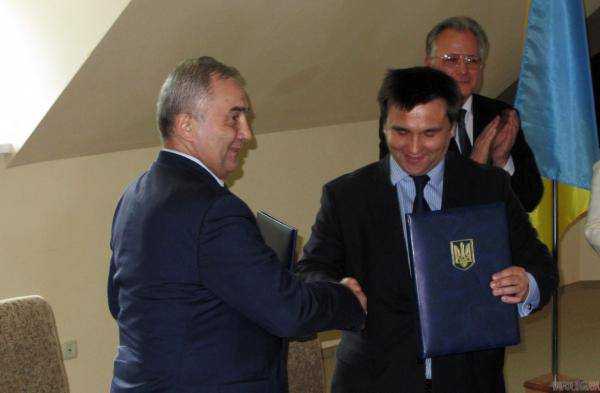 Безвизовый режим с ЕС возможен уже летом 2016 - П.Климкин