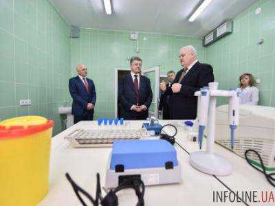 Президент Украины побывал в противотуберкулезном диспансере Полтавы
