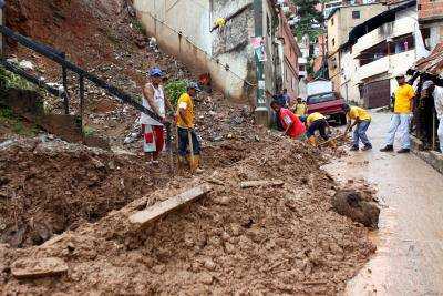 Оползень в Руанде забрал жизни как минимум 20 человек