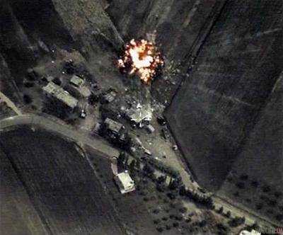 В Сирии продолжают уничтожать повстанцев точечными авиаударами. Видео