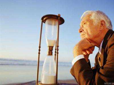 Путин подписал закон о повышении пенсионного возраста для чиновников