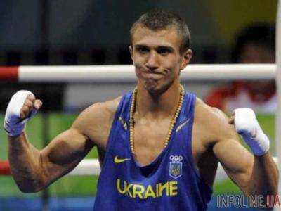 Боксер В.Ломаченко отказался от титула чемпиона мира по версии WBO в полулегком весе