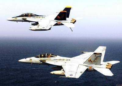 Над Атлантикой столкнулись два боевых истребителя