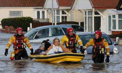 Во Франции от затяжных ливней вода в Сене поднялась почти на 4,5 м