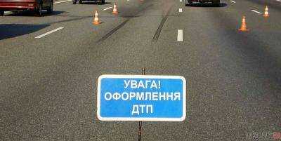 В Закарпатской области автомобиль слетел в кювет, пострадали четыре человека