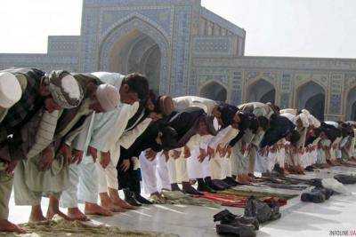 Священный месяц Рамадан начался у мусульман