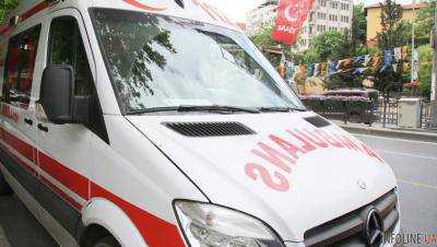 В Турции в результате взрыва автомобиля погибли три человека