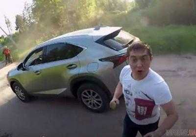 Очередной фейк роспропаганды: устроивший драку россиянин стал трезвым и респектабельным. Видео