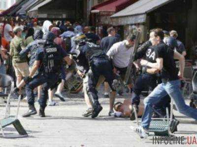 Двое английских фанатов получили тюремные сроки за беспорядки в Марселе