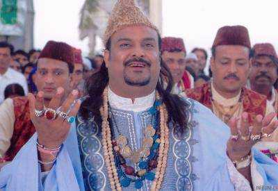 В Пакистане застрелили певца Сабри