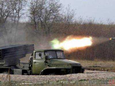 В течение суток боевики 11 раз применяли тяжелое вооружение против сил АТО в Донецкой области