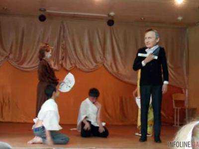 Школьники в РФ поставили спектакль о возвращение Аляски вслед за Крымом