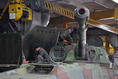 Военные ремонтники восстановили с начала АТО почти 50 тыс. Единиц вооружения и техники