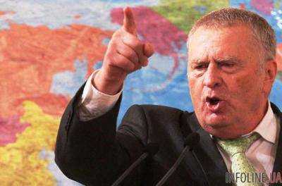 "Какая же это демократия?": студентка заставила Жириновского оправдывать Путина. Видео