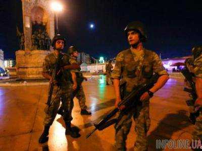 В Турции в плен сдались 200 вооруженных военных, участвовавших в попытке госпереворота