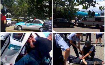 В крупнейшем городе Казахстана Алматы неизвестные устроили стрельбу. Опубликовано видео