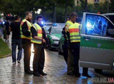 Полиция Мюнхена сообщила о трех нападающих, устроивших стрельбу