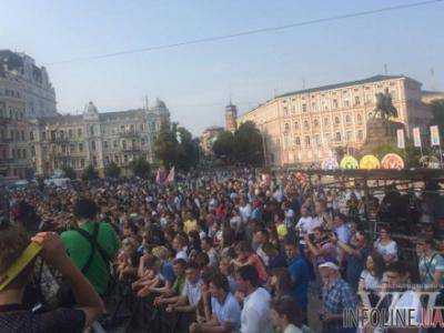 В столице проходит концерт по случаю проводов олимпийской сборной Украины в Рио-де-Жанейро