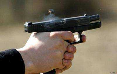 По данным полиции в Ереване слышны выстрелы, есть раненые