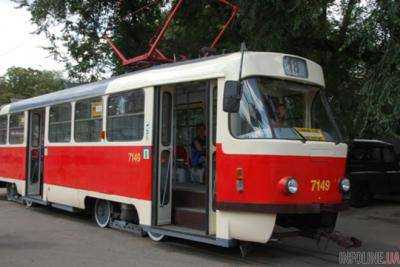 В Одессе в трамвае от сердечного приступа умер пенсионер